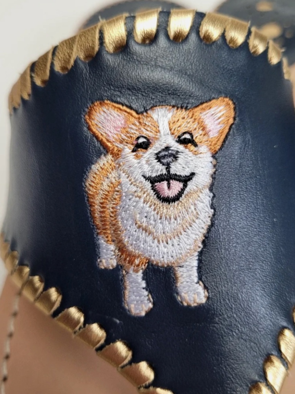 Jack Rogers CORGI Embroidered Tooled Whipstitch Leather Thong Sandals 8.5 M
